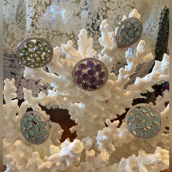 *SPRING SALE* Faceted Peridot and CZ Ring NWT sz 8 SS GORGEOUS - Picture 6 of 7